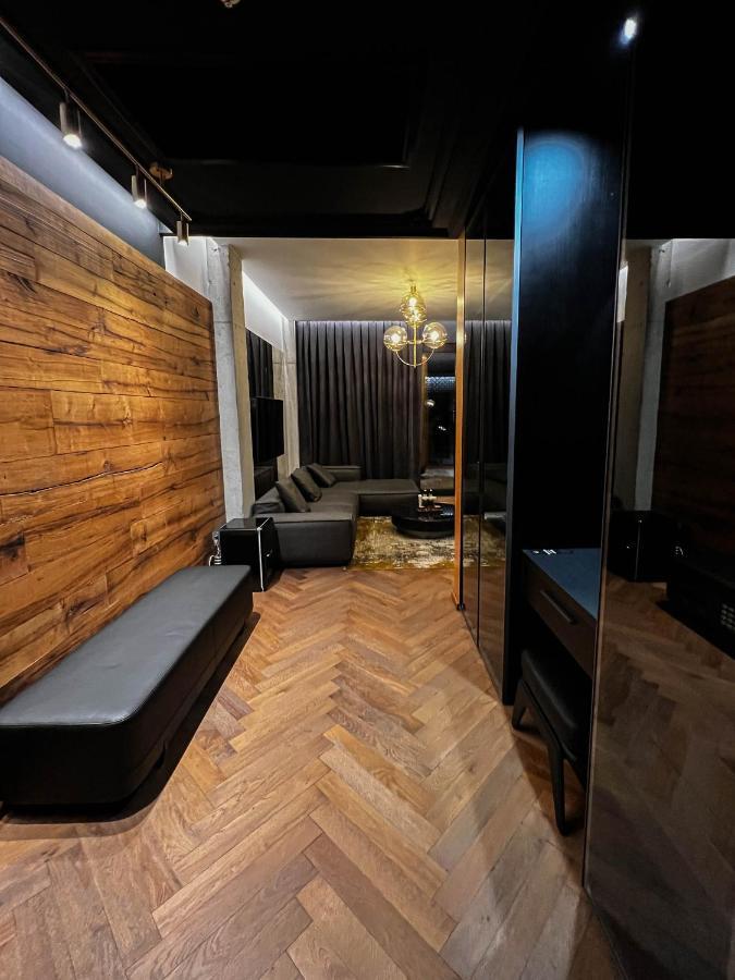 巴统 Mandarin Club House酒店 外观 照片