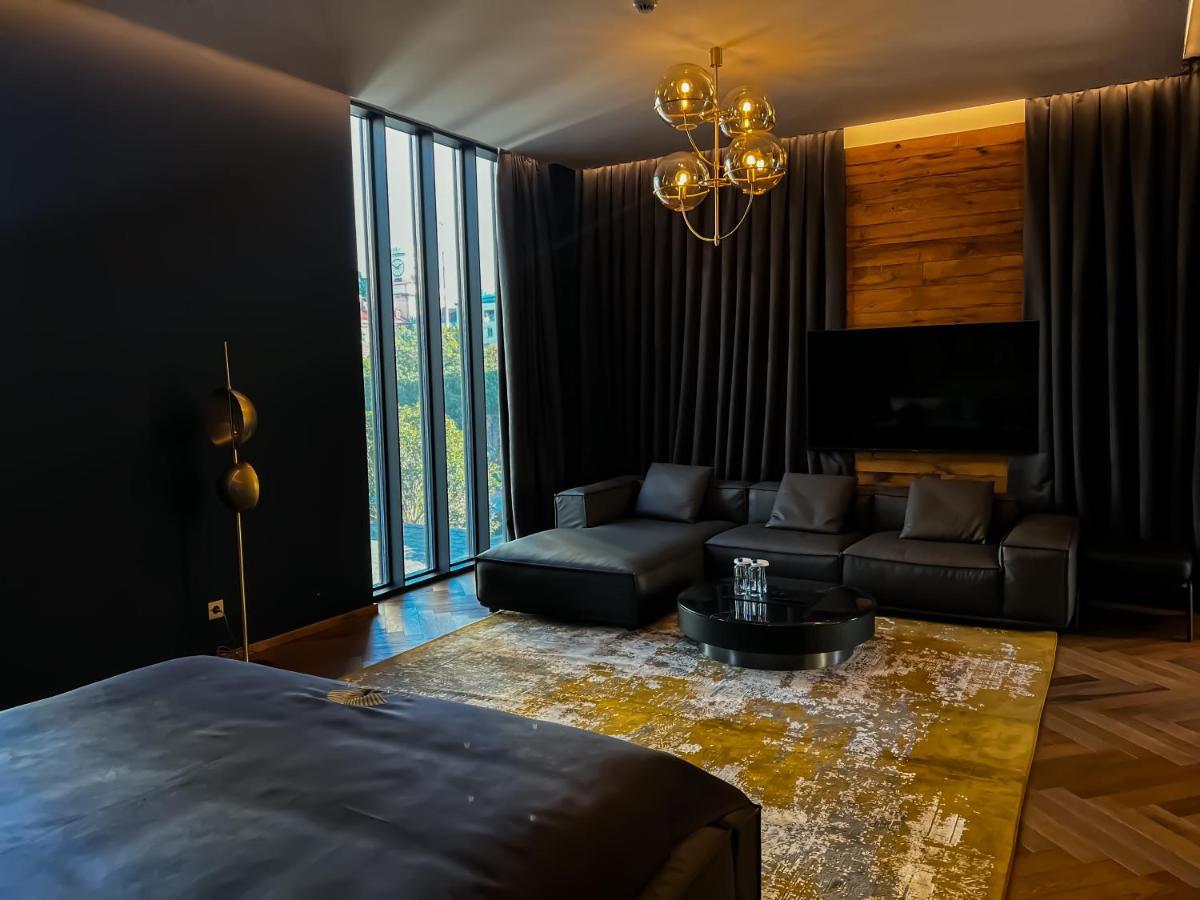 巴统 Mandarin Club House酒店 外观 照片