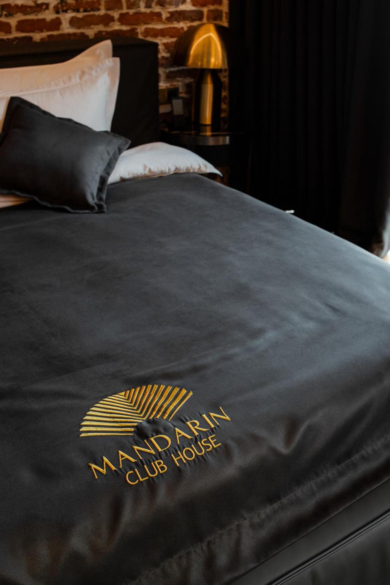 巴统 Mandarin Club House酒店 外观 照片