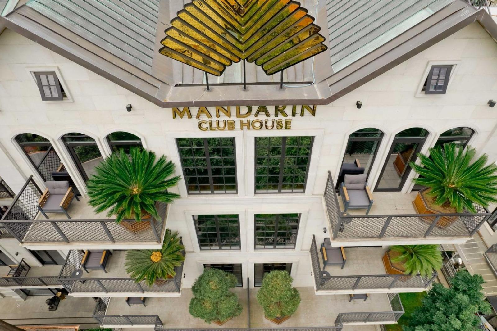 巴统 Mandarin Club House酒店 外观 照片