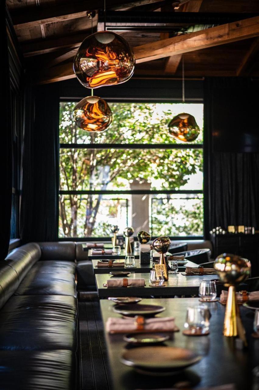 巴统 Mandarin Club House酒店 外观 照片
